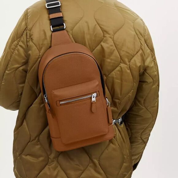 NWT Coach Leather West Pack‎ - Picture 7 of 7